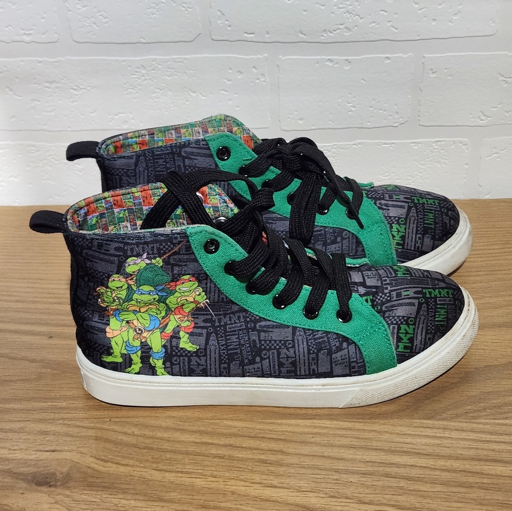Teenage Mutant Ninja Turtles Sneakers Boys Size 3